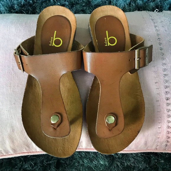 Bakers Shoes - 🔥LAST CHANCE 🔥✨Faux Leather Sandals✨